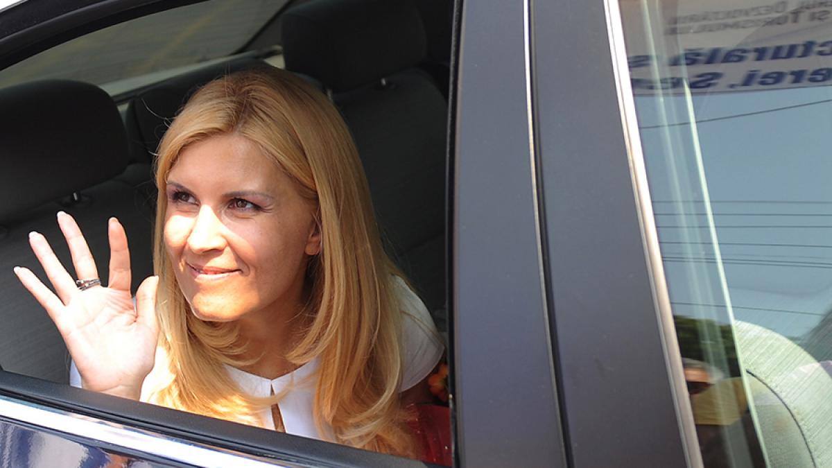 ALERTĂ - Elena Udrea a plecat în Costa Rica