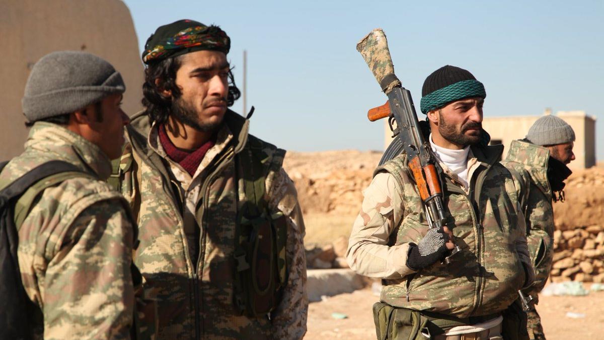 SUA neagă că ar fi livrat armament greu miliţiei kurde din Siria
