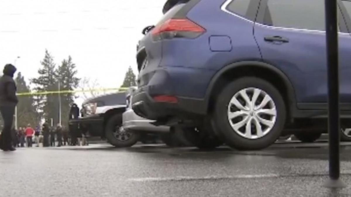 Atac armat într-o școală din Washington