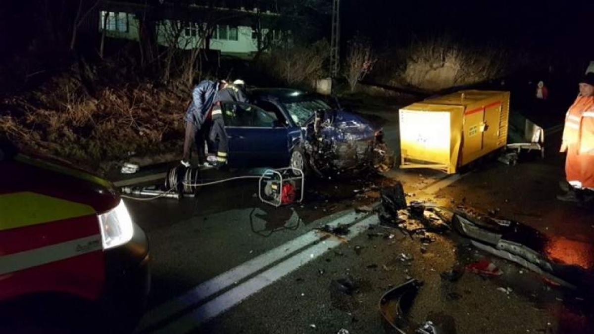 Accident violent pe Valea Oltului, soldat cu 4 victime, după ce un şofer a adormit la volan