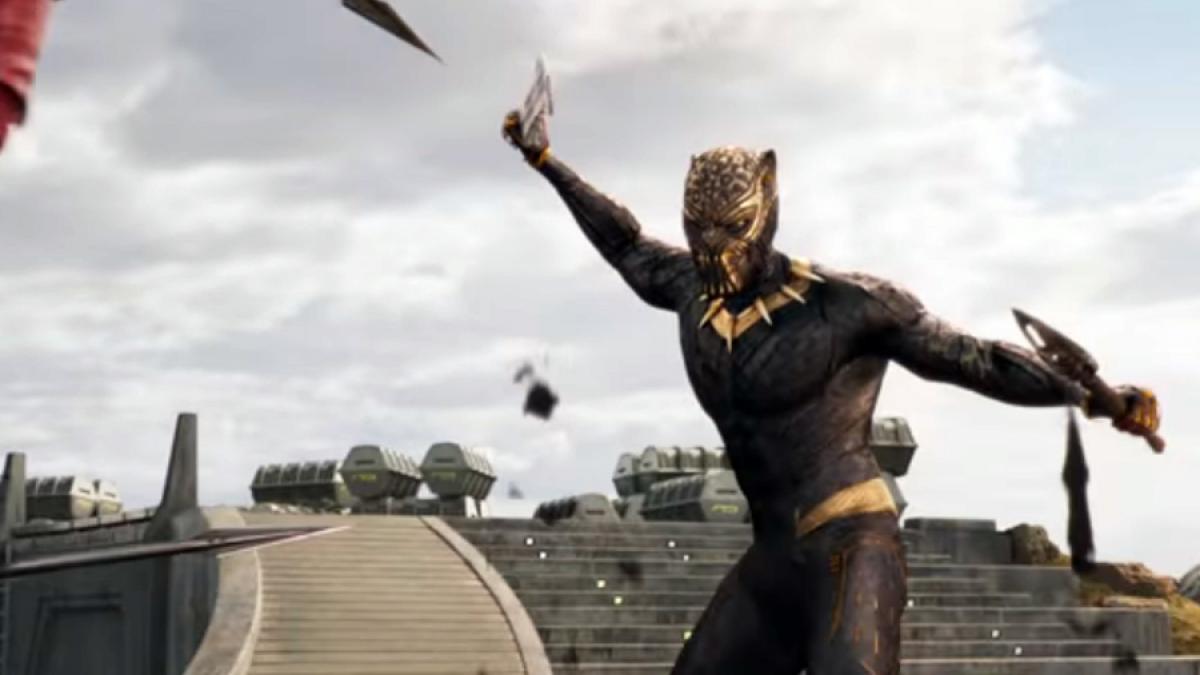 video black panther primul film cu supereroi de culoare a ajuns in fruntea box office ului american