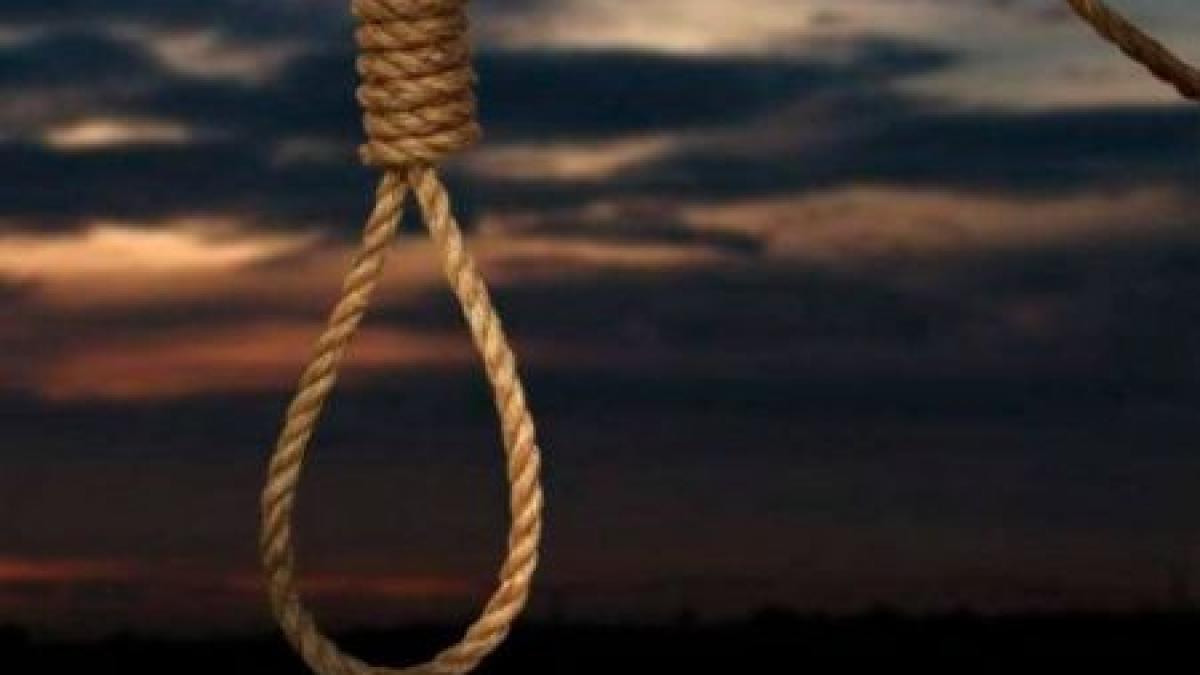 Gest extrem! Un adolescent de 16 ani, din Dâmbovița a fost găsit spânzurat într-o pădure din spatele casei 