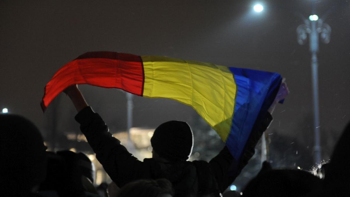 Noi proteste în mari oraşe din ţară pentru susţinerea şefei DNA, Laura Codruţa Kovesi