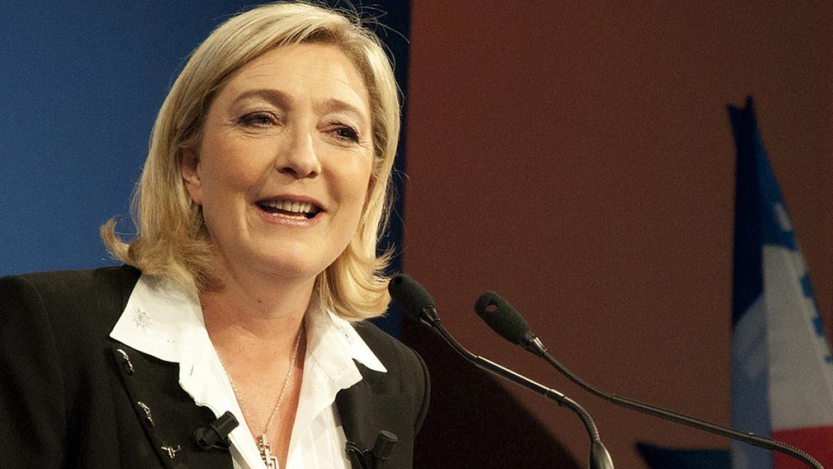 Marine Le Pen, acuzată de propagandă în favoarea Isis