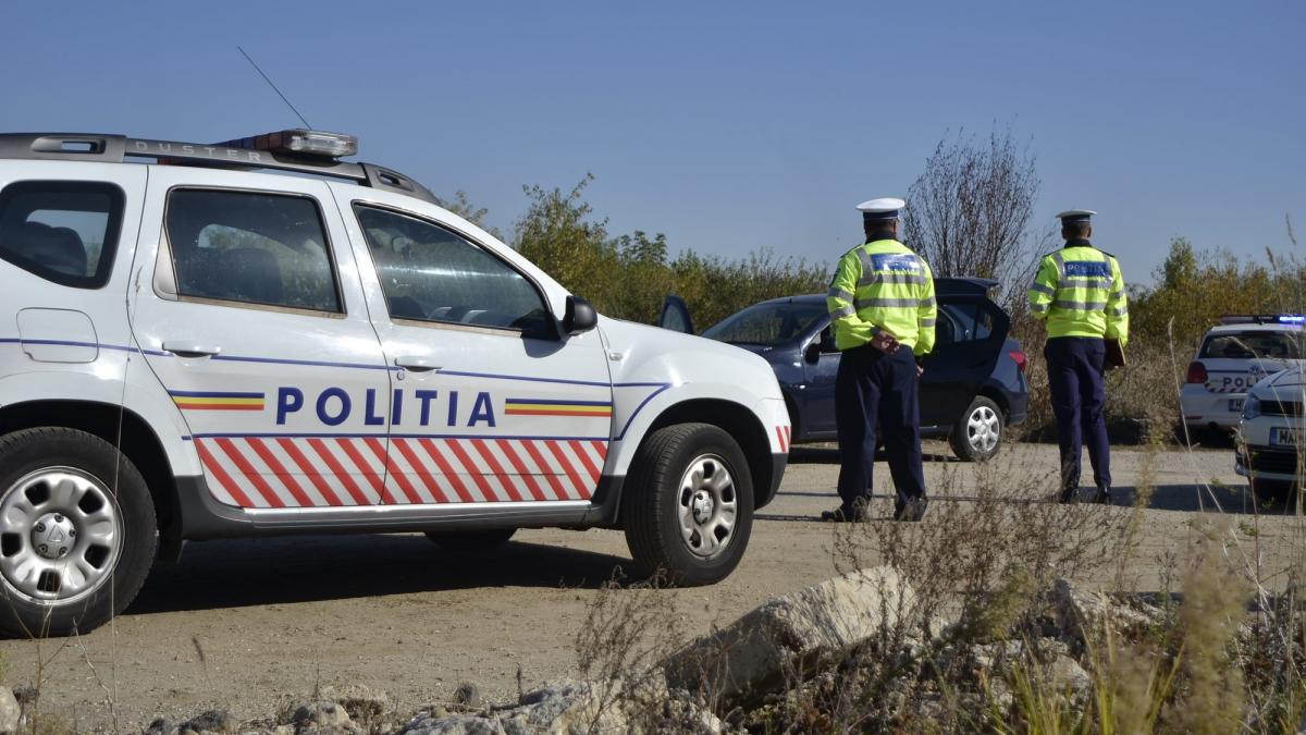 Fără precedent: polițiștilor le e frică să iasă pe străzi