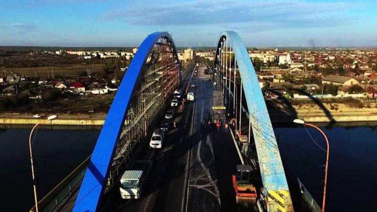 Situație șocantă! O femeie a decis să îşi pună capăt zilelor aruncându-se pe podul din Medgidia