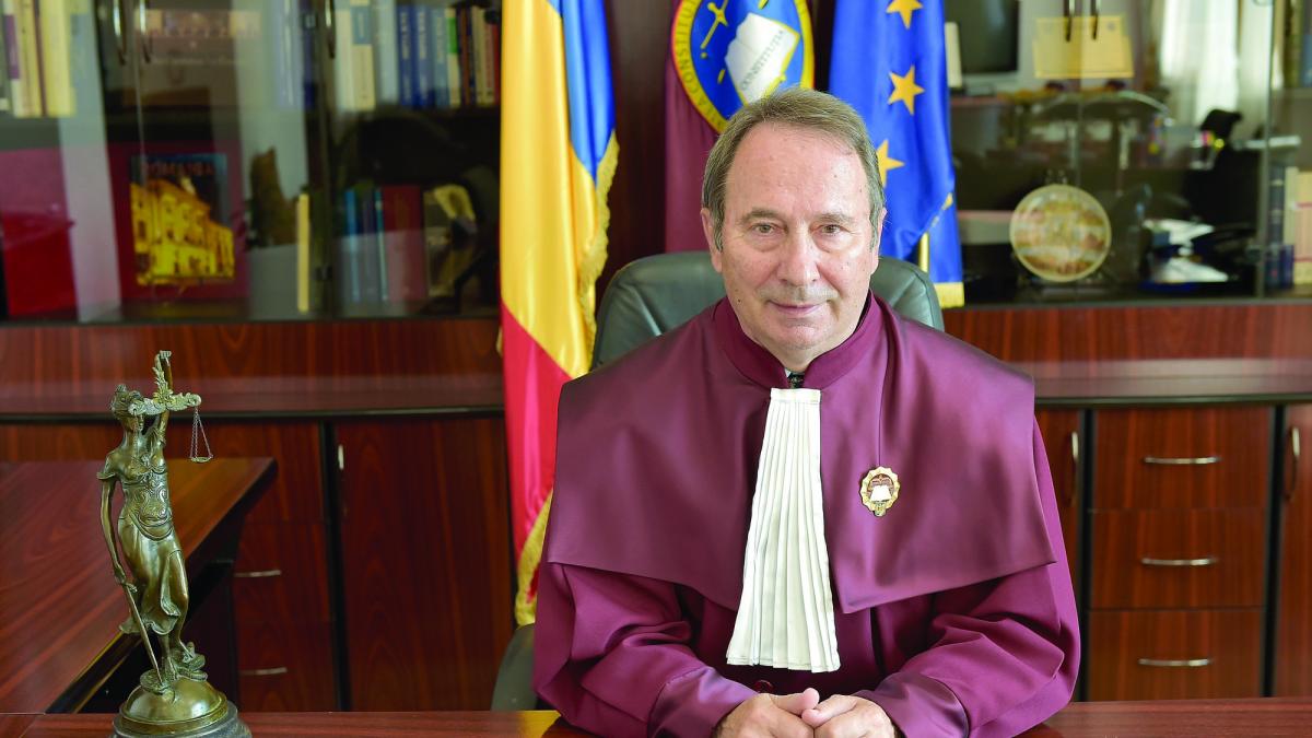 Identificarea câinilor înainte de vaccinarea antirabică, neconstituţională
