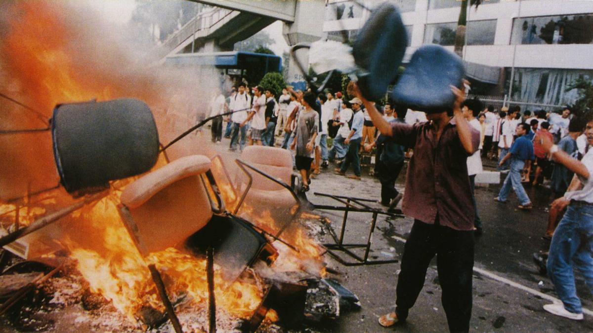 Guvernul din Sri Lanka dă vina pe Facebook pentru violențele din țară