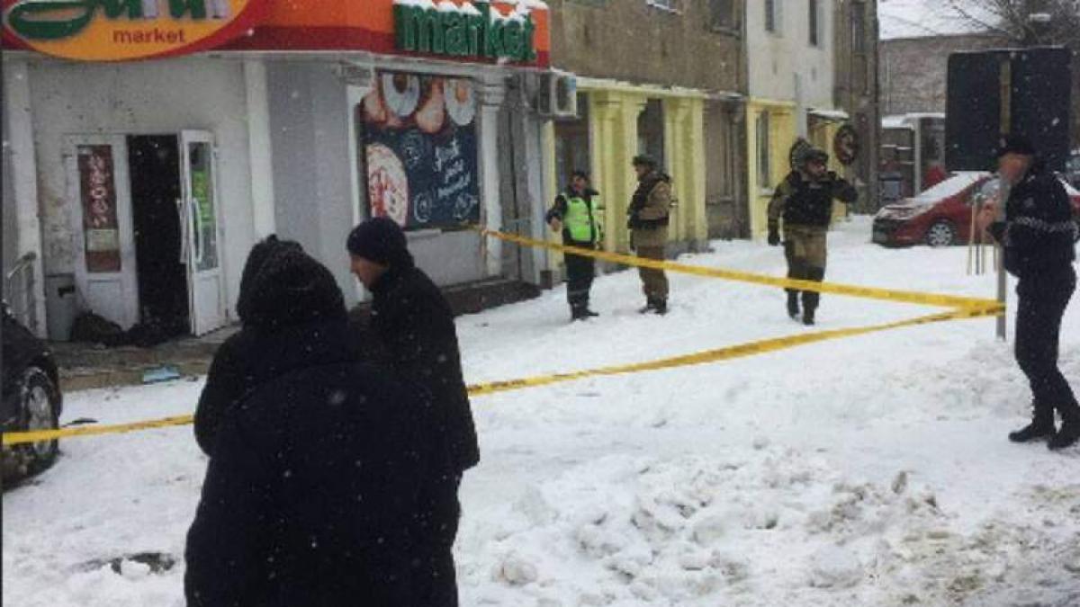 Explozie puternică la Chişinău! Doi oameni şi-au pierdut viaţa după ce un bărbat a detonat o grenadă 