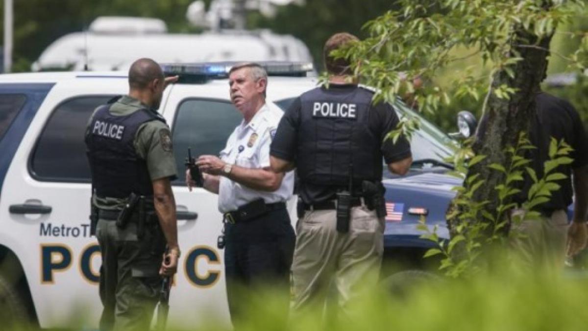 Focuri de armă la un liceu din Maryland