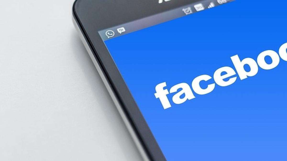Facebook risca o amendă URIASA în SUA