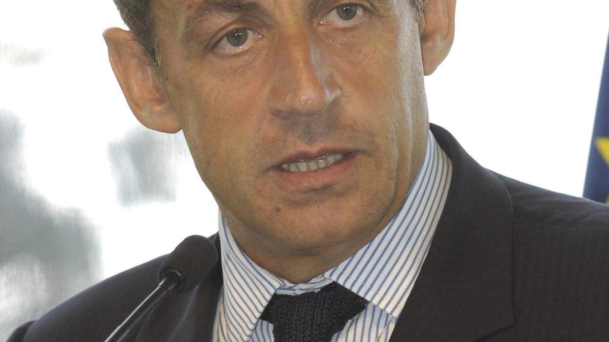 Nicolas Sarkozy spune că viaţa sa a devenit un "iad"