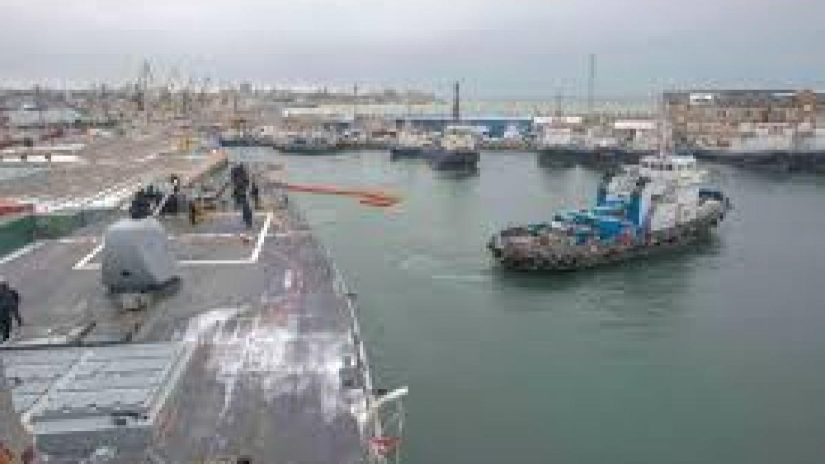 Navigație suspendată în porturile maritime Constanța și Mangalia