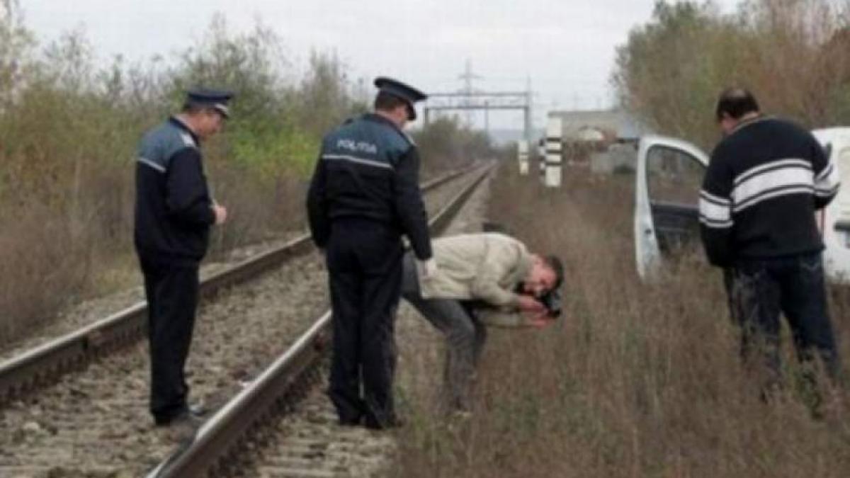 Gest extrem! Un bărbat s-a aruncat în faţa trenului, în apropiere de Sinaia