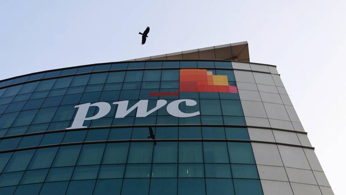 PwC dat in judecata pentru trei miliarde de dolari