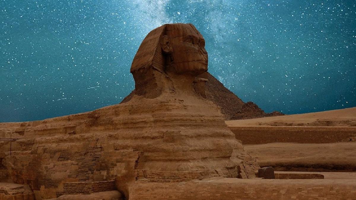 Un templu enigmatic descoperit in desertul egiptean