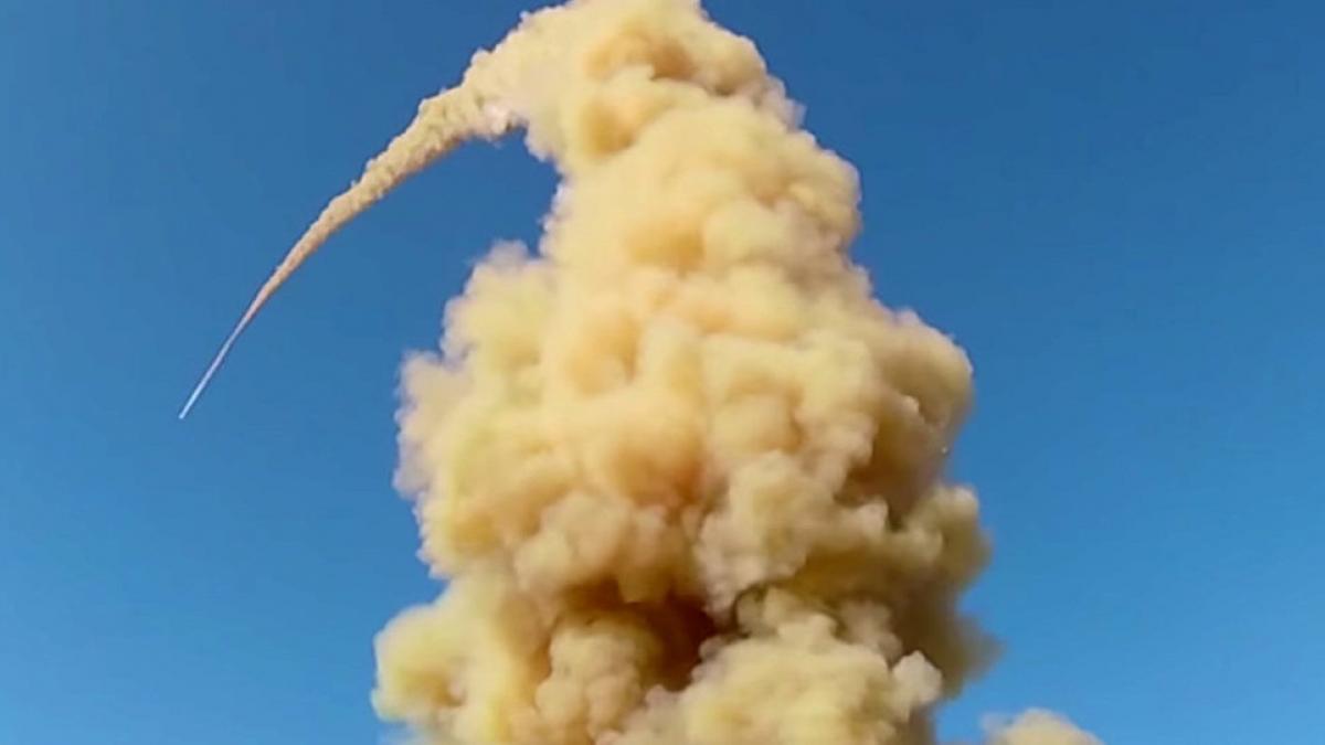 Arabia Saudită a interceptat o nouă rachetă trasă de rebelii yemeniţi