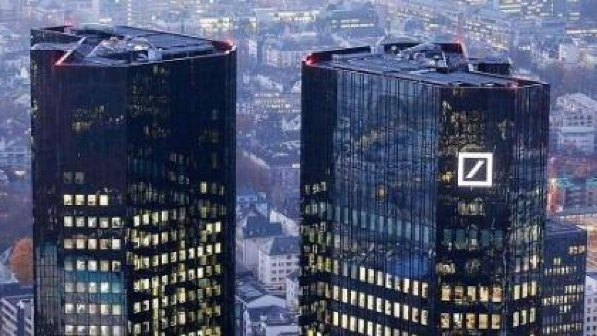 Ratingul Deutsche Bank, pus sub supraveghere de S&amp;P