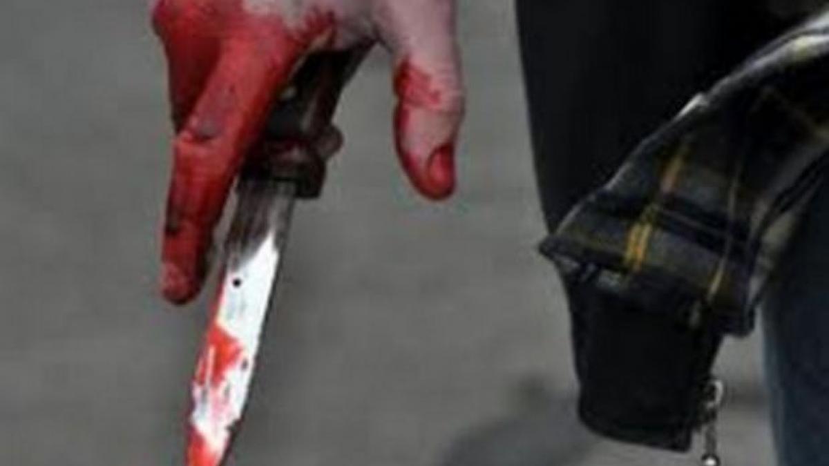 Șocant! Un elev de liceu din Dâmbovița a fost arestat preventiv, după ce a înjunghiat cu un briceag un coleg 