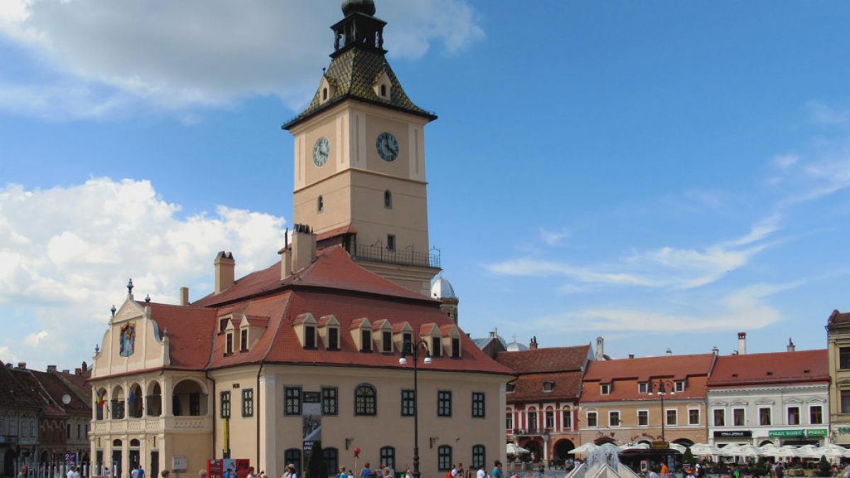 Parada călare a Junilor Brașovului, eveniment unic în România