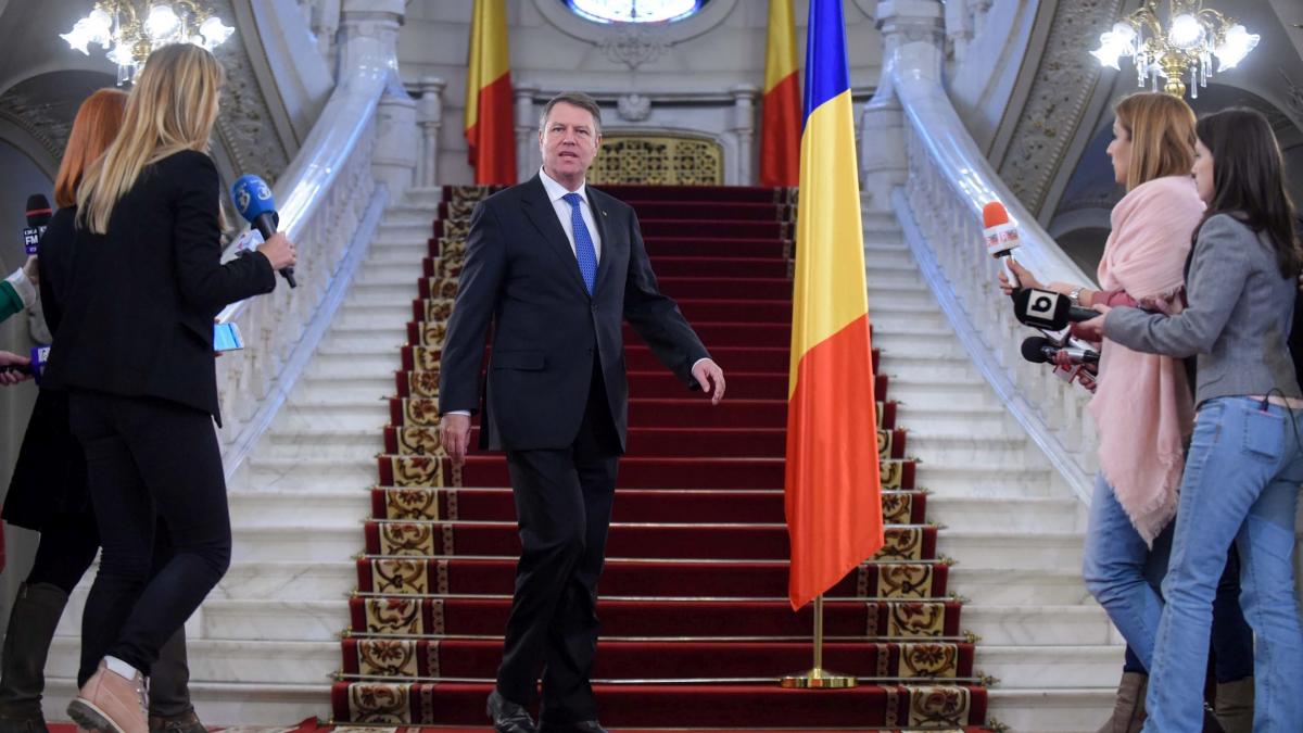 Preşedintele Klaus Iohannis nu a fost informat sau consultat în legătură cu mutarea Ambasadei României din Israel