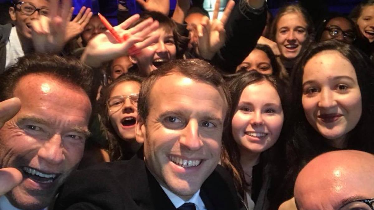 Macron: Vladimir Putin este "un presedinte puternic"!