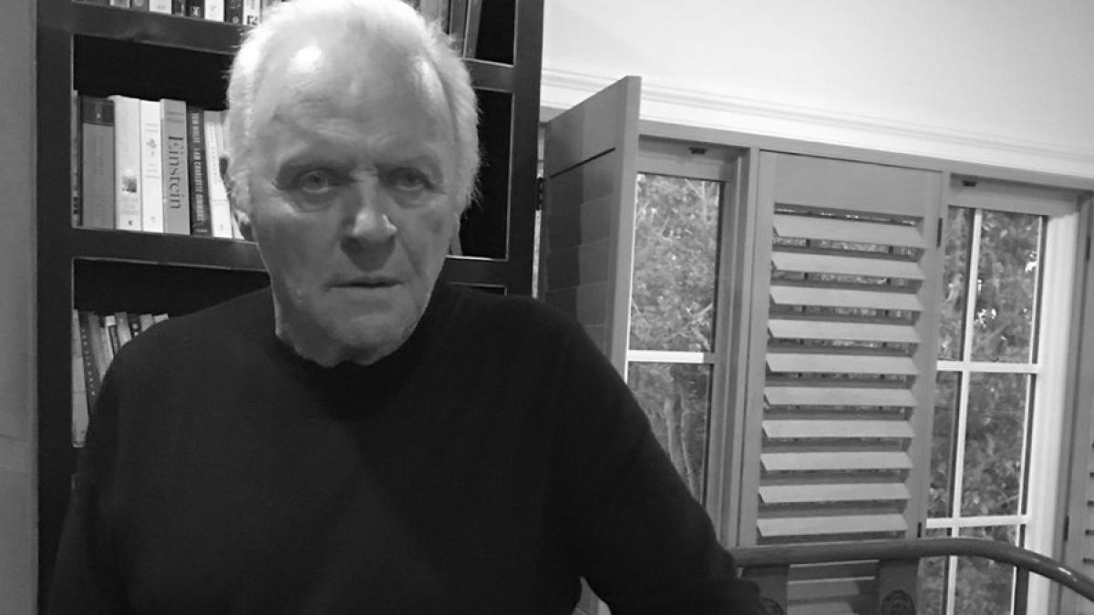 VIDEO - Actorul Anthony Hopkins șochează internetul