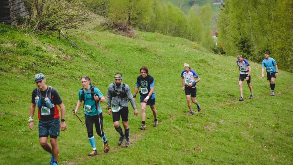 Peste 2000 de persoane, de pe patru continente, participă la EcoMarathon Moieciu de Sus