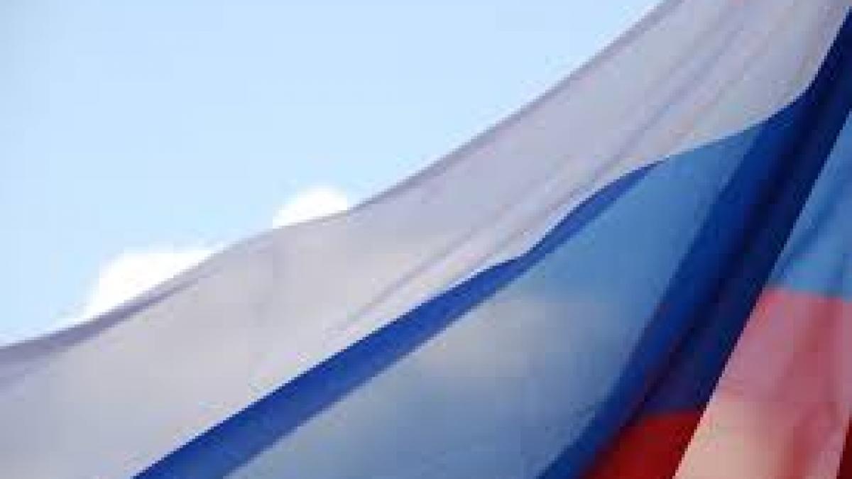 Rusia lansează o controversată centrală plutitoare