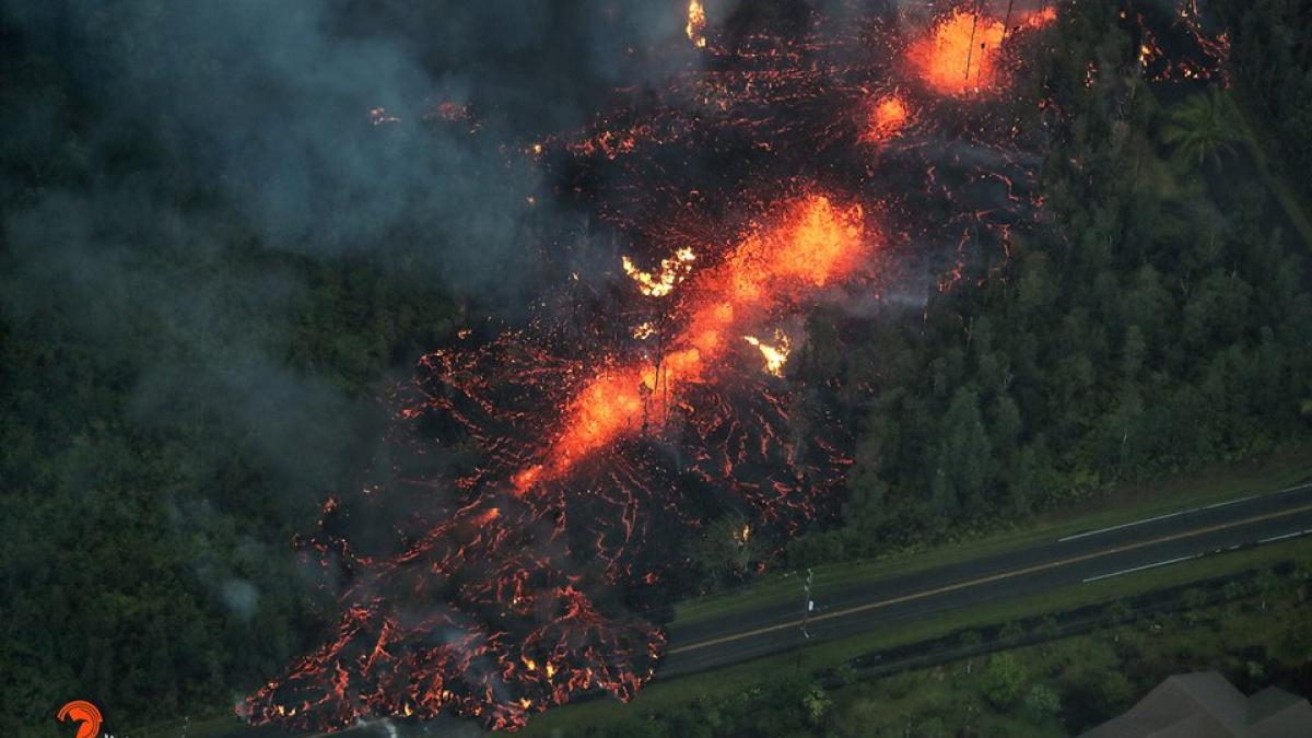 VIDEO - Erupţia vulcanului Kilauea, din Hawaii, a distrus 30 de locuinţe