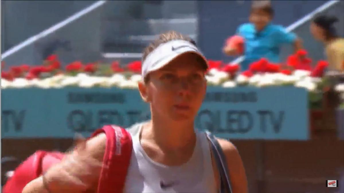 Simona Halep s-a calificat in sferturi la Madrid. Adversara a castigat doar 5 game-uri