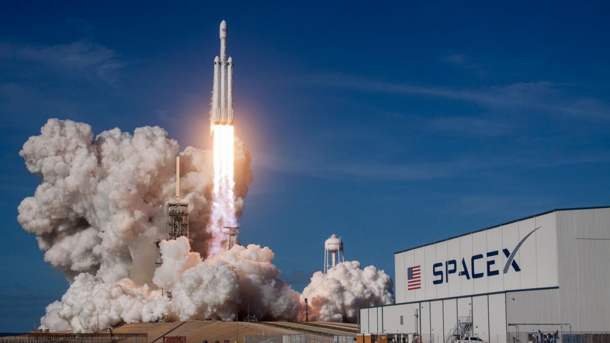 SpaceX a lansat racheta Block-5