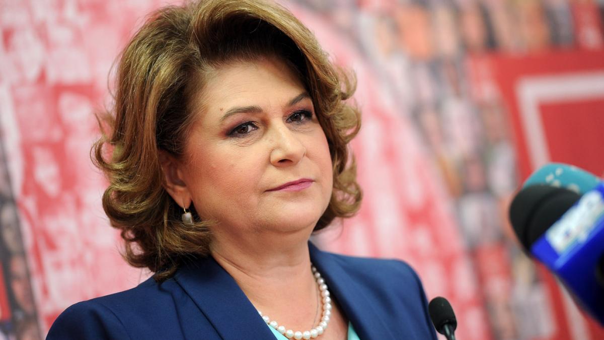 Rovana Plumb face un apel la președintele Iohannis să înceteze cu „amenințările” publice la adresa premierului Dăncilă