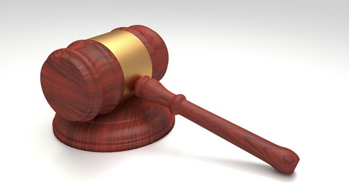 Egipt: O instanţă militară judecă 278 de presupuşi terorişti