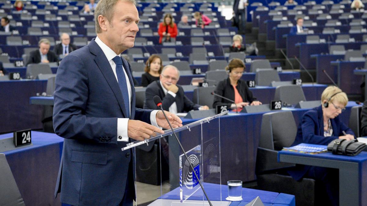 Cum au fugit şefii UE de Panama Papers