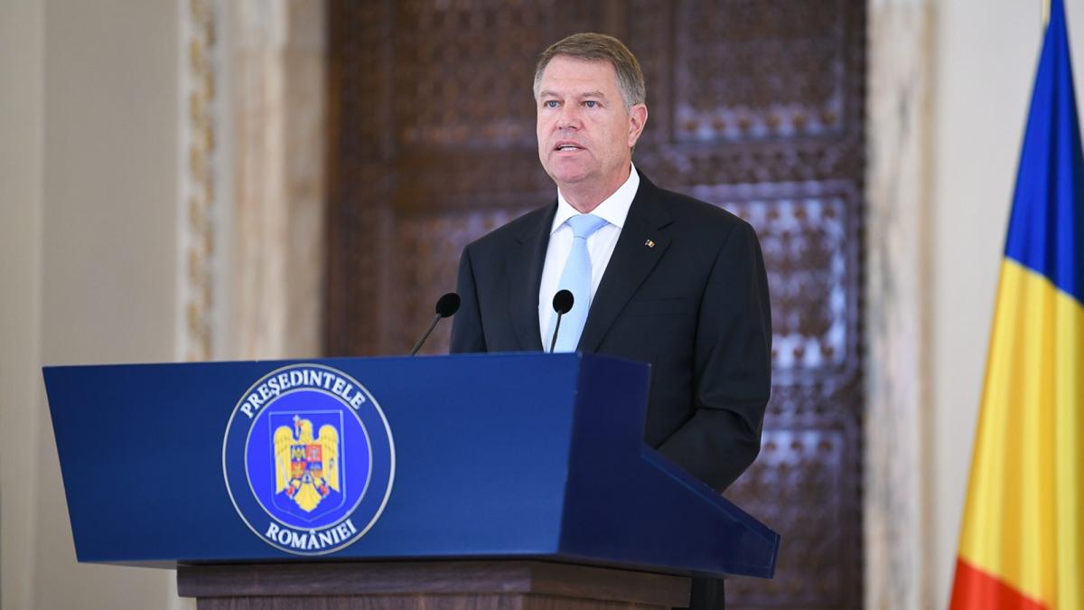 Teama lui Iohannis: ideea alegerii „UE sau SUA”