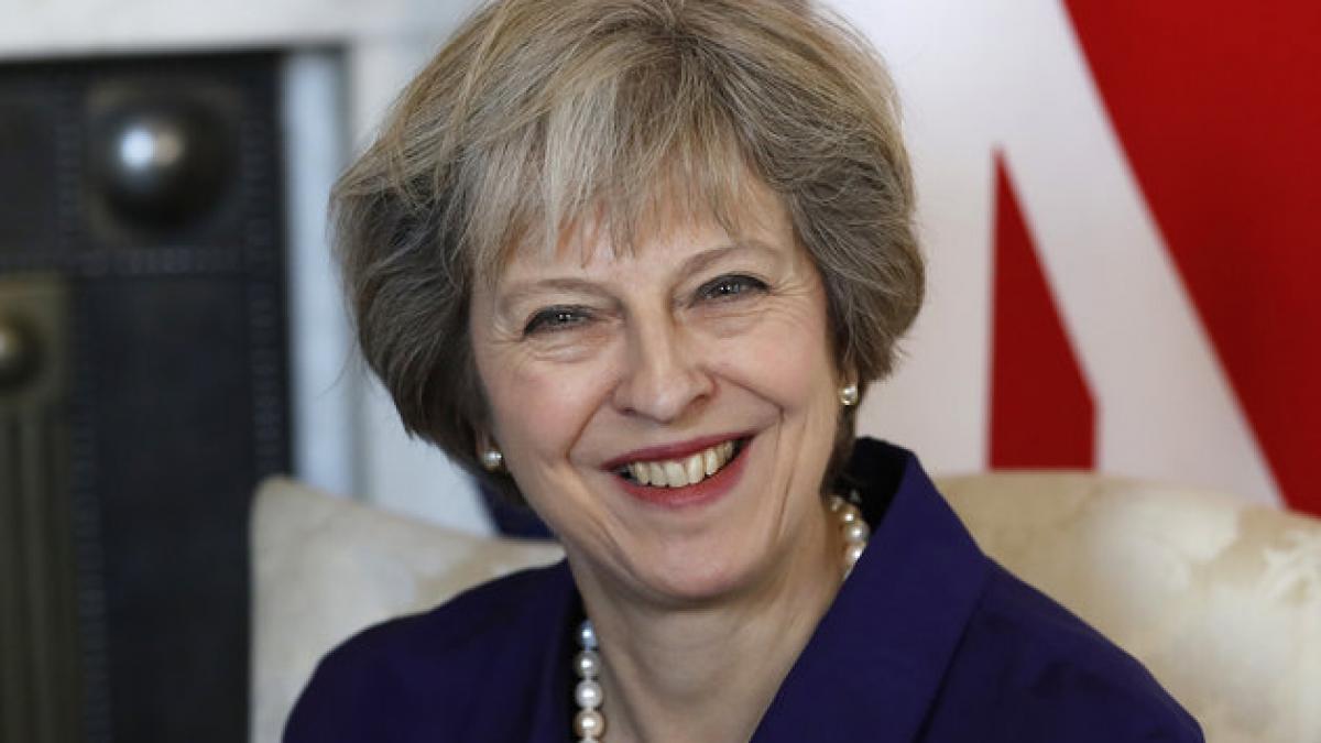 Theresa May îi va cere lui Donald Trump să evite Londra în timpul vizitei lui în Marea Britanie 