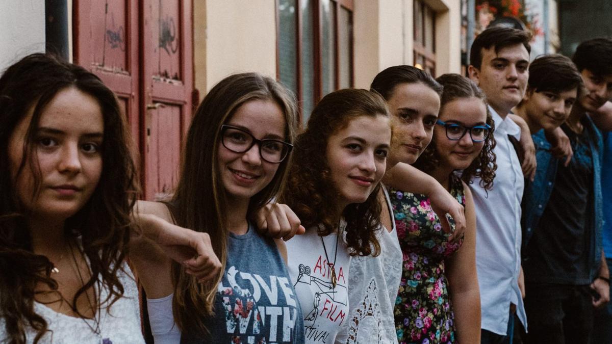 Festival de filme făcute de adolescenţi