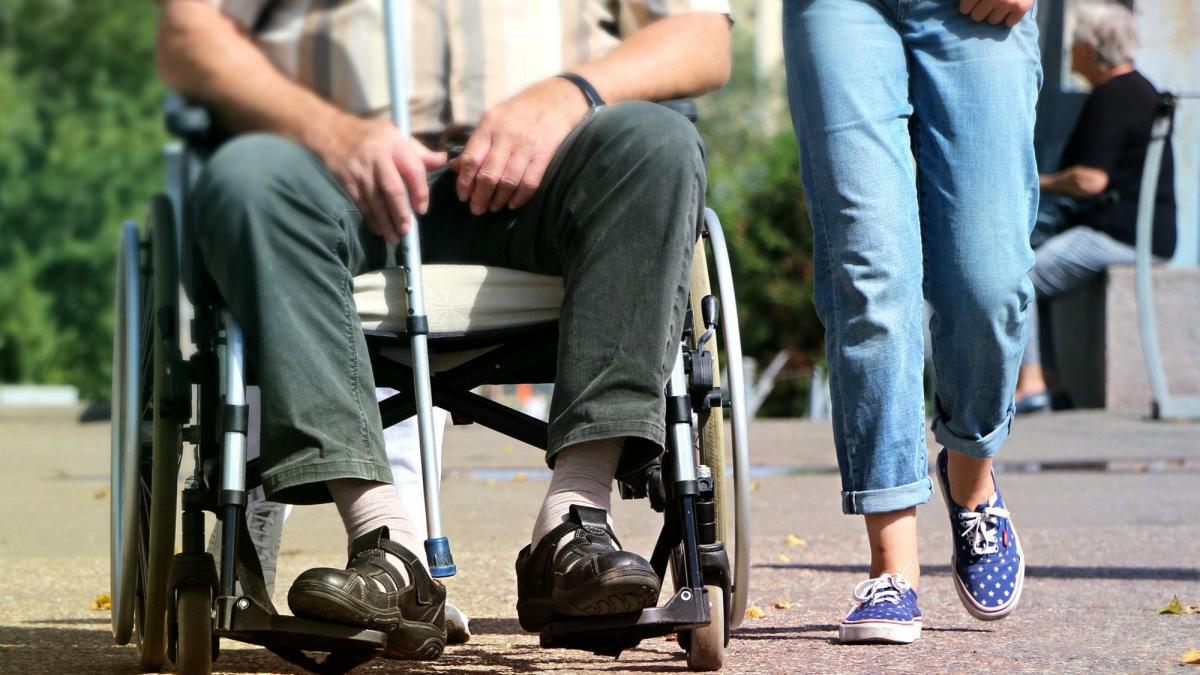 Bolnavii cu scleroză multiplă  acuză lipsa medicamentelor