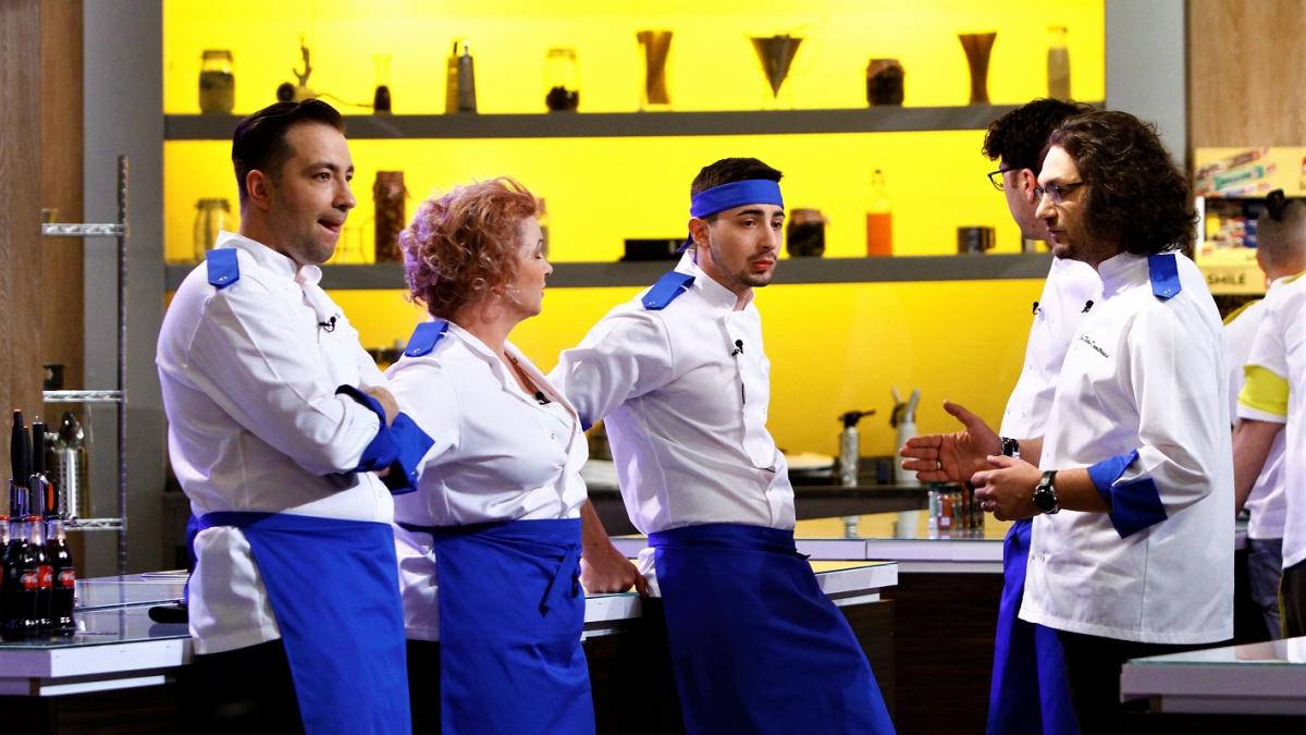 O primă eliminare în echipa galbenă:  Chef Scărlătescu rămâne cu 5 bucătari: ,,Am un nod în gât!”