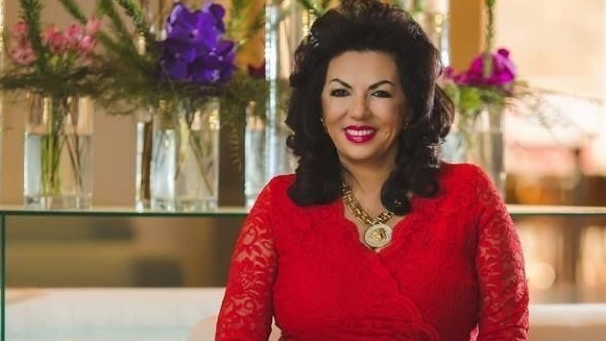Carmen Harra își caută partid