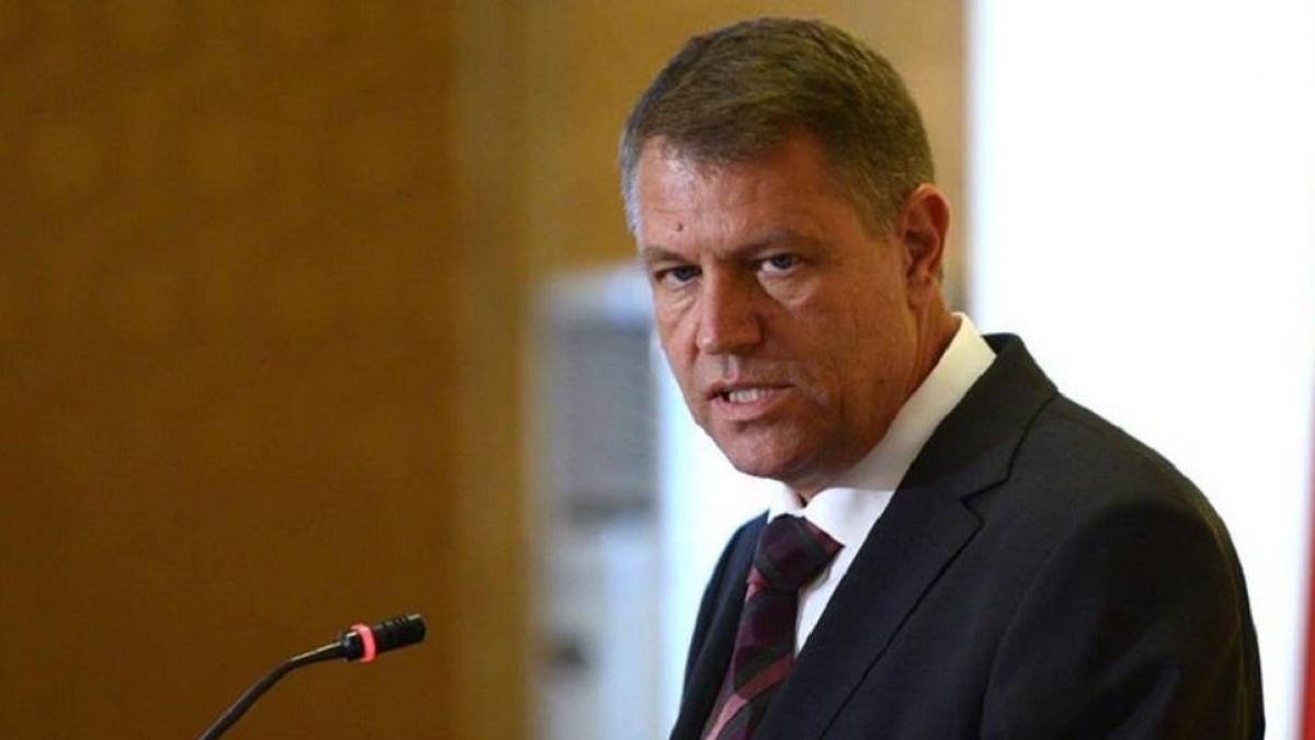 Iohannis: Este inadmisibil ca un politician care este infractor să se ducă la televizor şi să ameninţe magistraţii