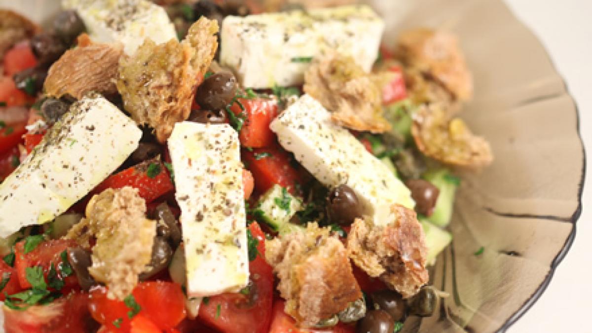 Reţeta zilei: Salată cretană