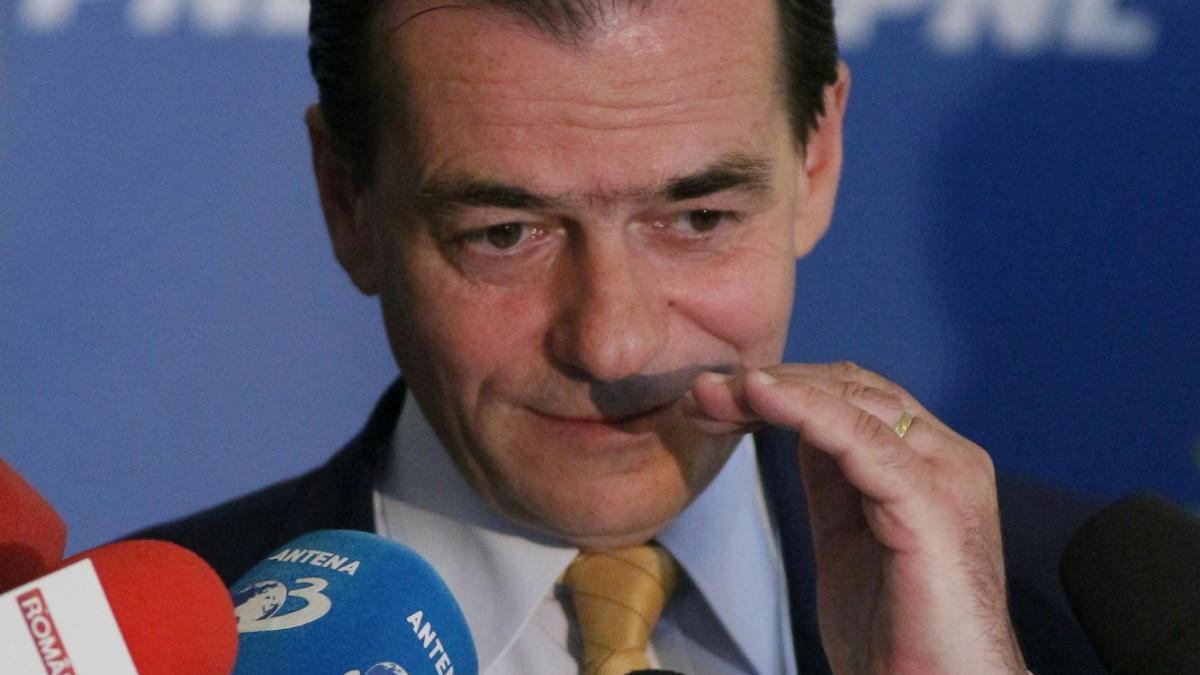 Opoziţia, grupată pentru suspendare