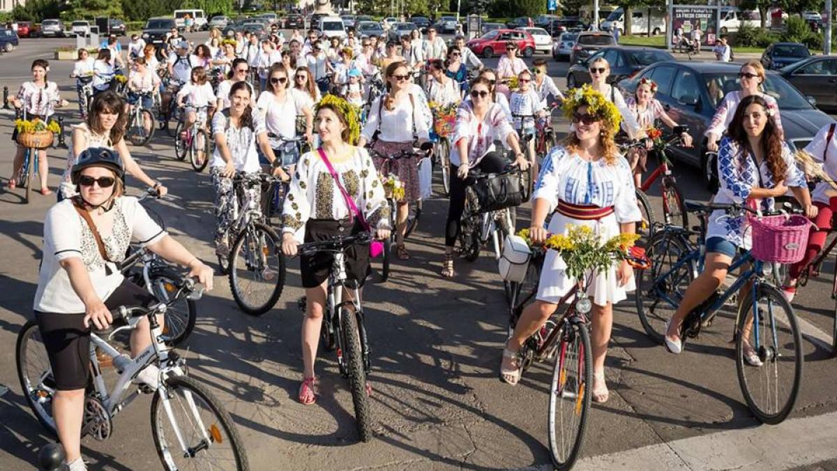 De Sânziene, ia românească va fi sărbătorită pe biciclete