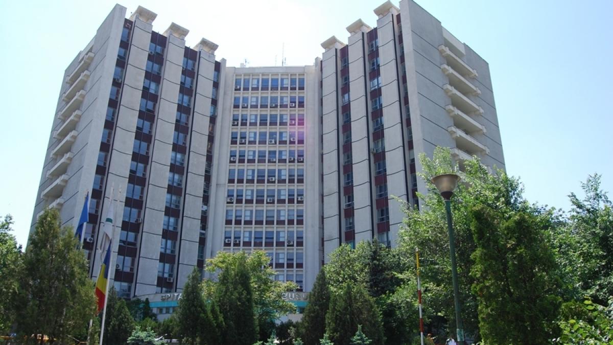 Percheziții la 3 spitale din Capitală