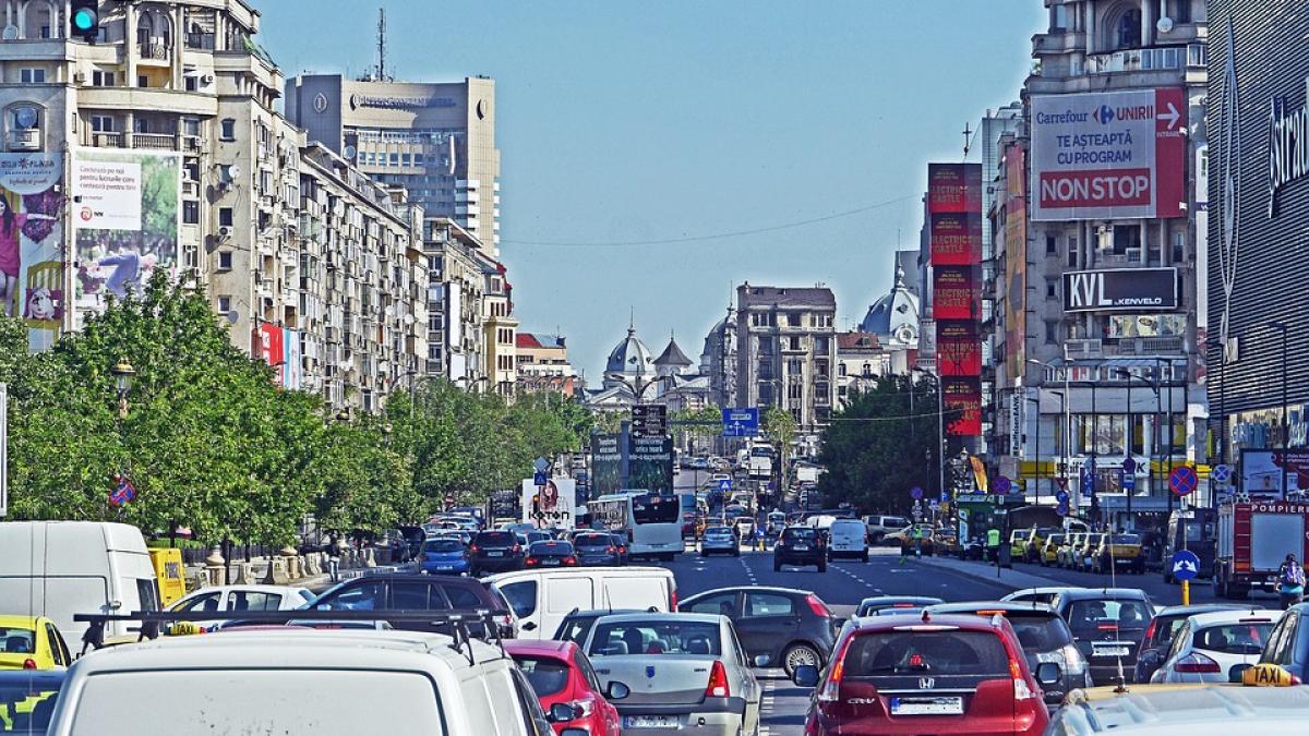Tarifele majorate în centrul Capitalei pentru parcarea stradală