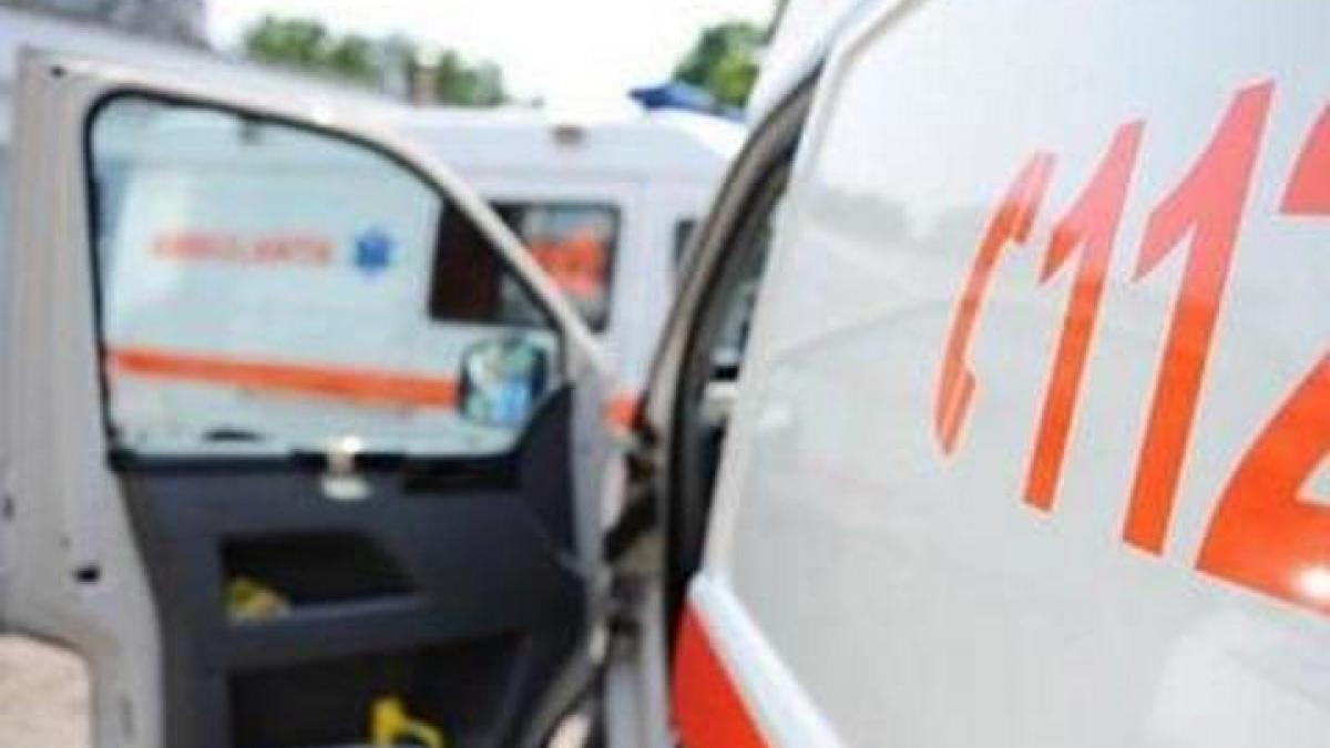 Circulaţie oprită pe DN 6, în urma unui accident soldat cu un mort şi un rănit grav