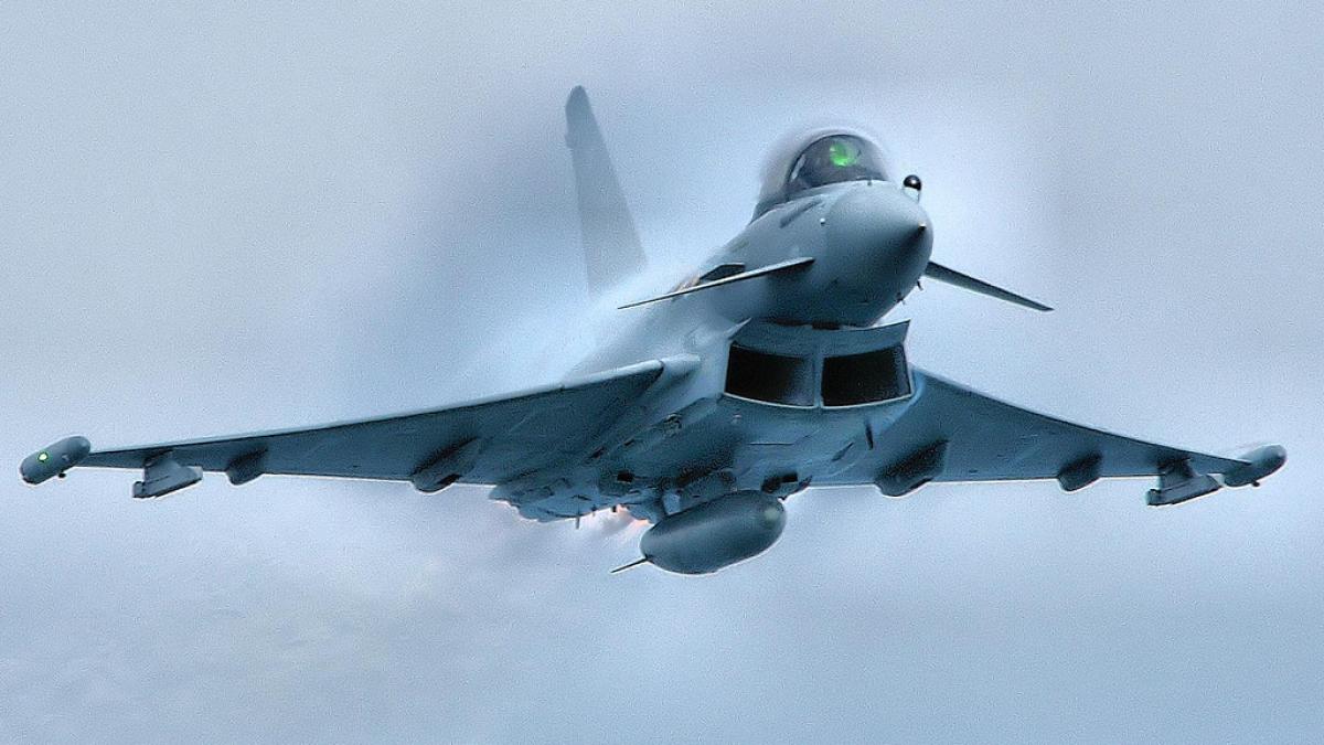 RAF „vânează” avioanele ruseşti din spaţiul României