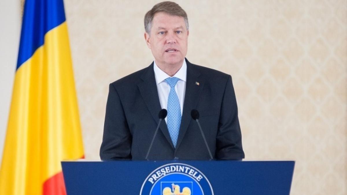 Preşedintele Iohannis a sesizat la CCR o lege privind bunurile proprietate publică 